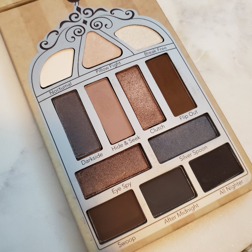 Pretty Vulgar Nightingale Palette